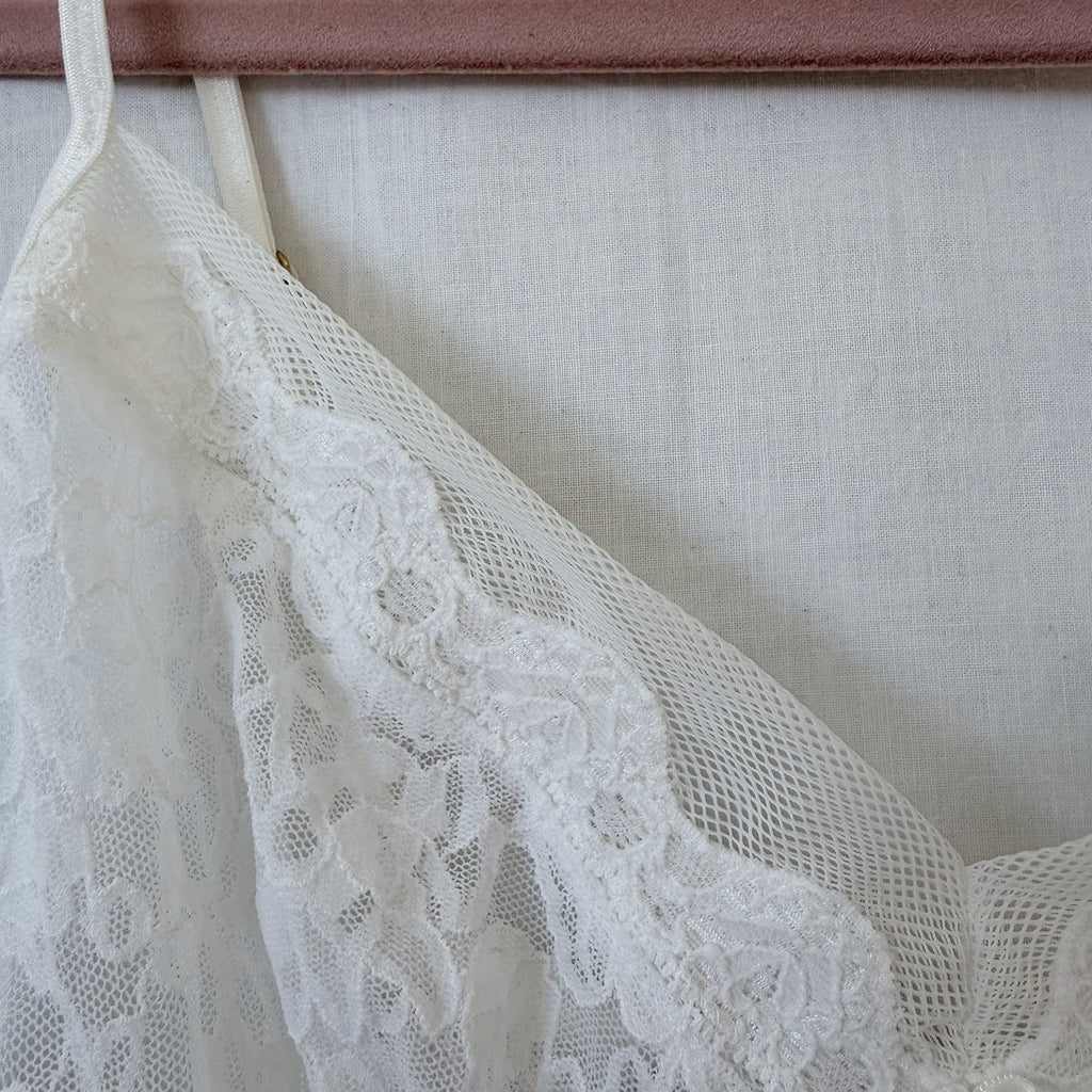 Victoria’s Secret Y2K White Lace Babydoll Slip Dress Nightgown M Coquette Fairy