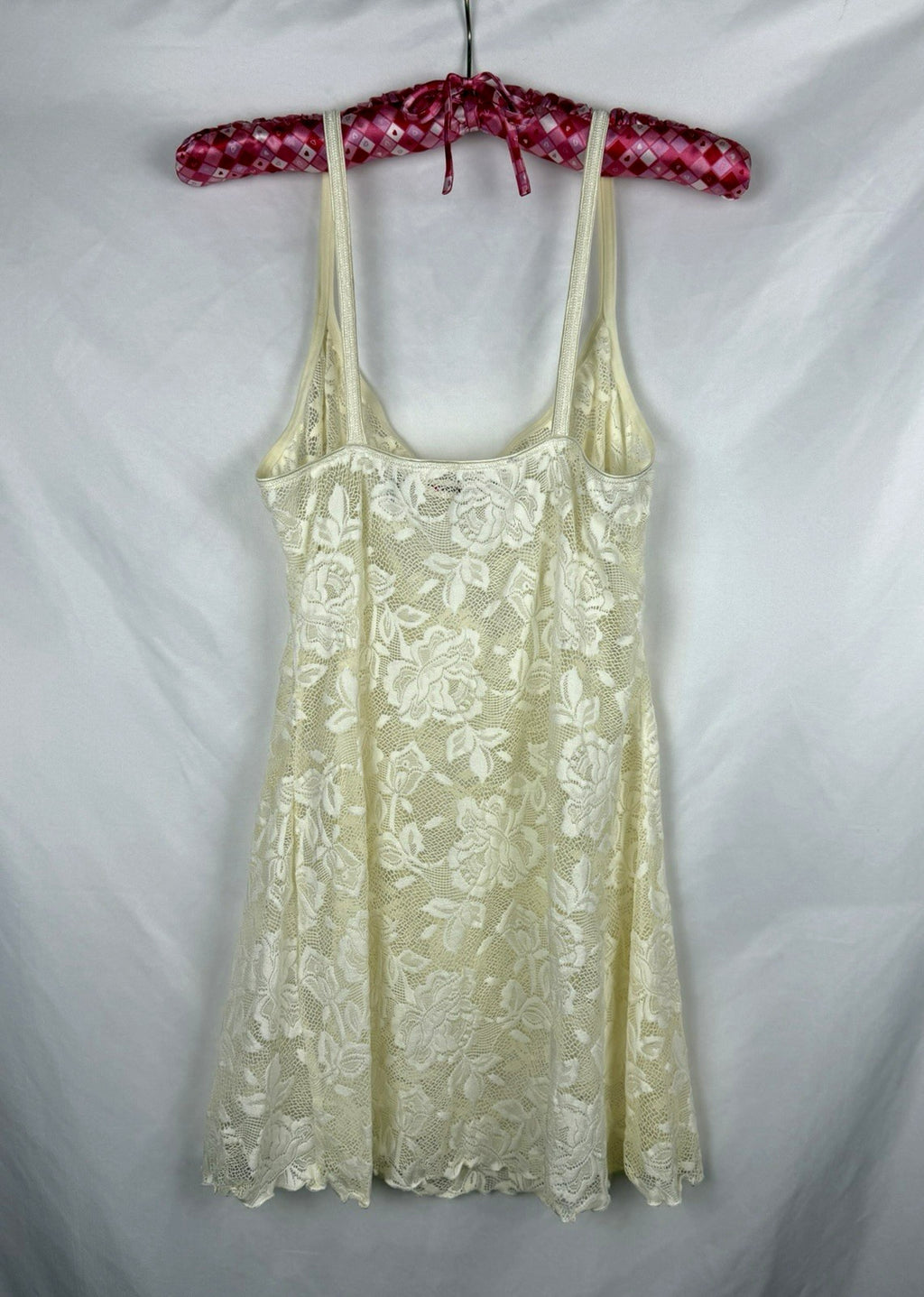 VTG 1997 Victoria's Secret Heart Tag Cream Floral Lace Slip Dress Chemise Medium