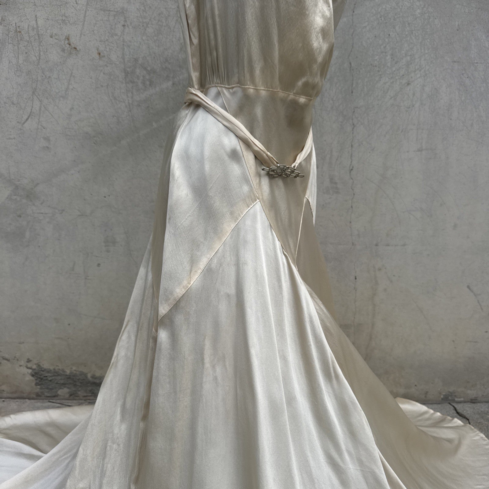 Vintage 1930s White Candlelight Silk Satin Gown Bias Cut Wedding Bridal Dress