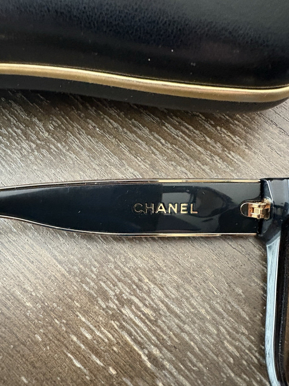 Authentic Chanel CH5271 Black Cat Eye Gold Mirror  Lens CC Logo w/Box & Hardcase