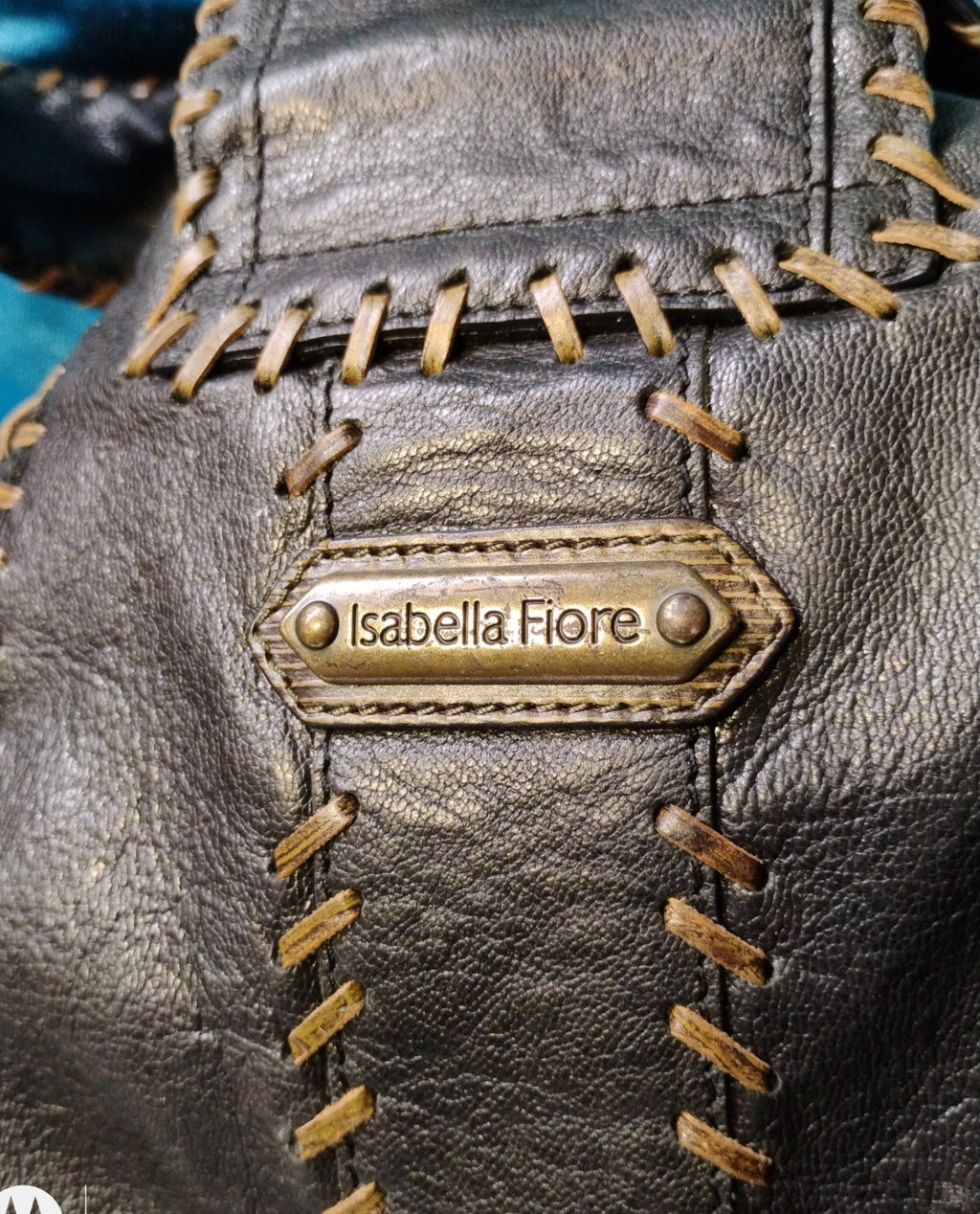 Isabella Fiore Leather Shoulder Bag