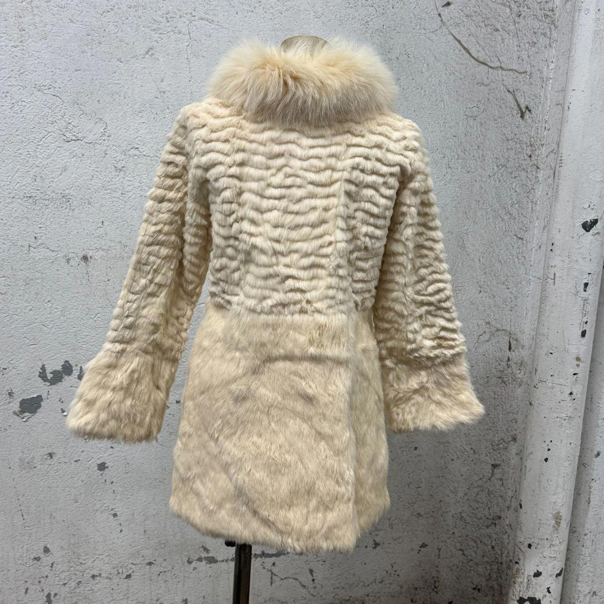 Vintage Y2K Cream Rabbit and Fox Fur Coat