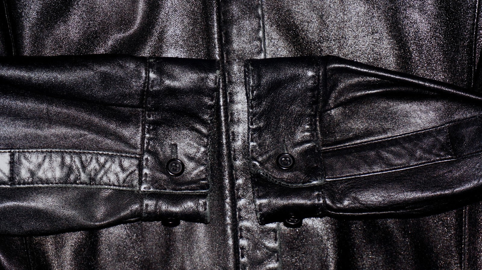 90's Vintage MARSHALL FIELD'S Black Leather Button Up Shirt LARGE *RUNS SMALL