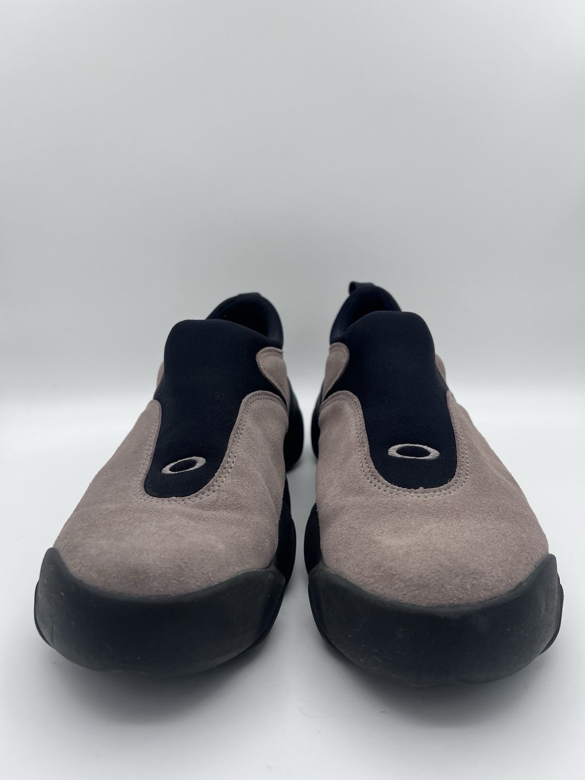 Oakley Moc Shoes Tan Suede & Black Slip-On Hiking Shoe Mocs Men's 11.5 Flesh X