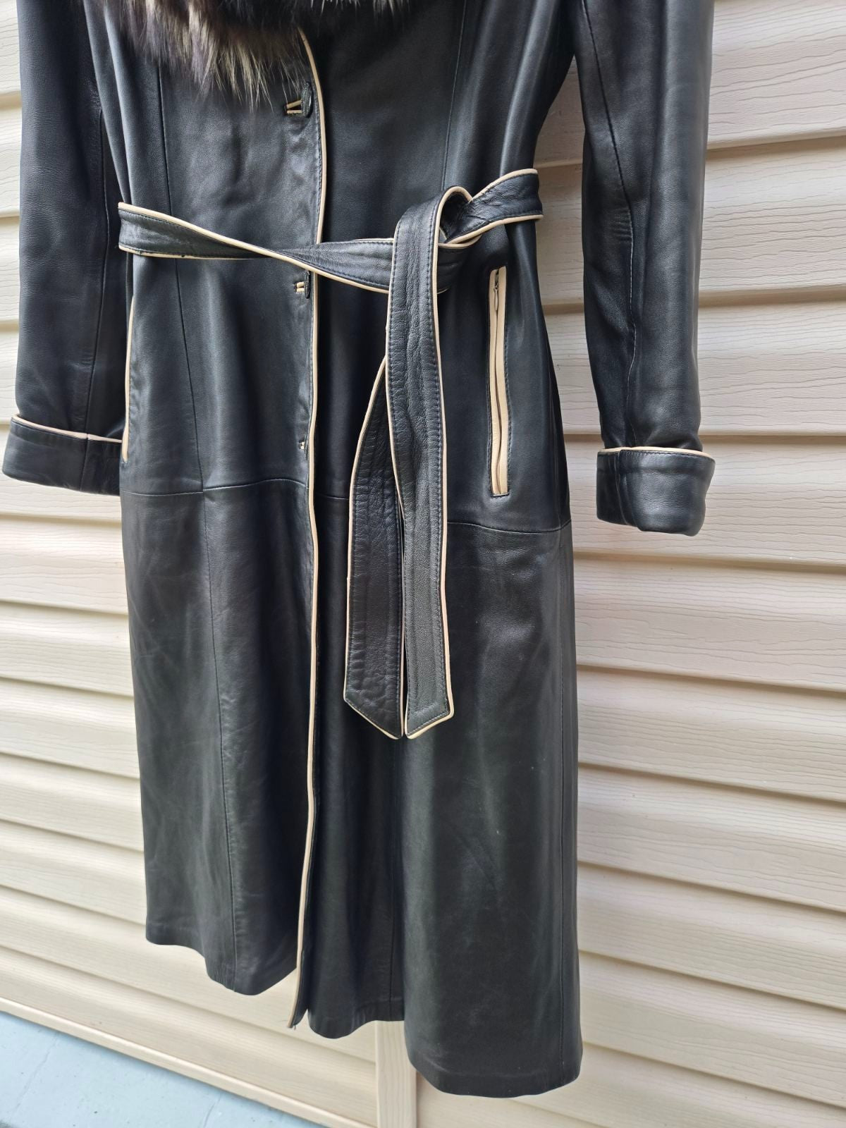 Vintage Y2K Black Leather Coat with Fox Fur Collar and Cuffs