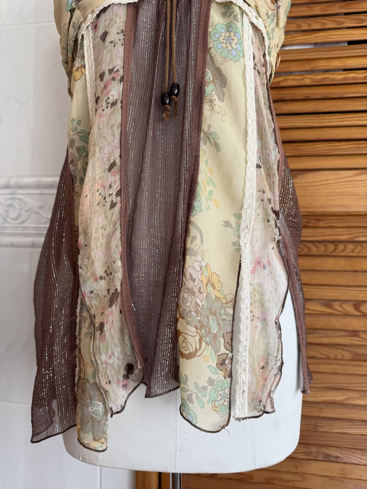 LM Lulu Brown Boho Floral Cami Top Size 2